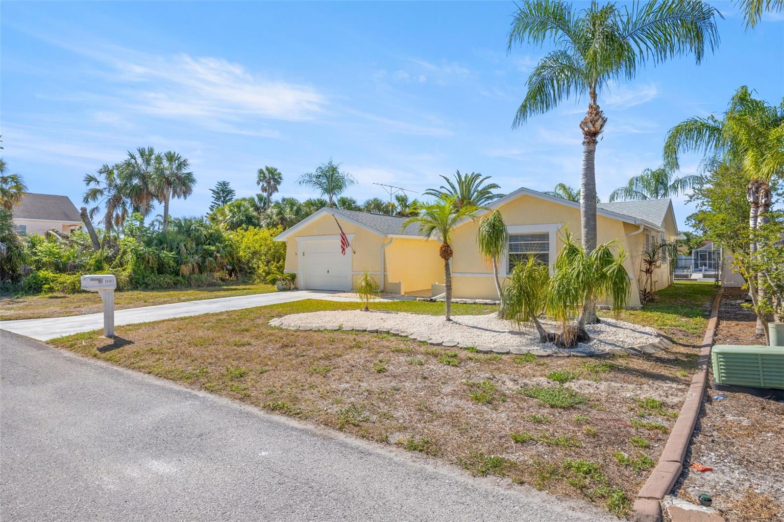 7418 ISLANDER LN — photo 37