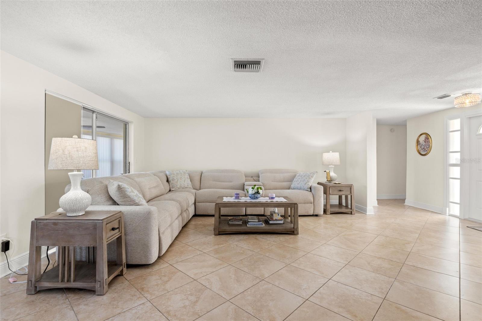 7418 ISLANDER LN — photo 7