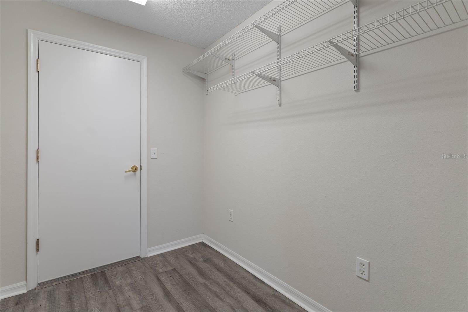 18236 WEBSTER GROVE DR — photo 38