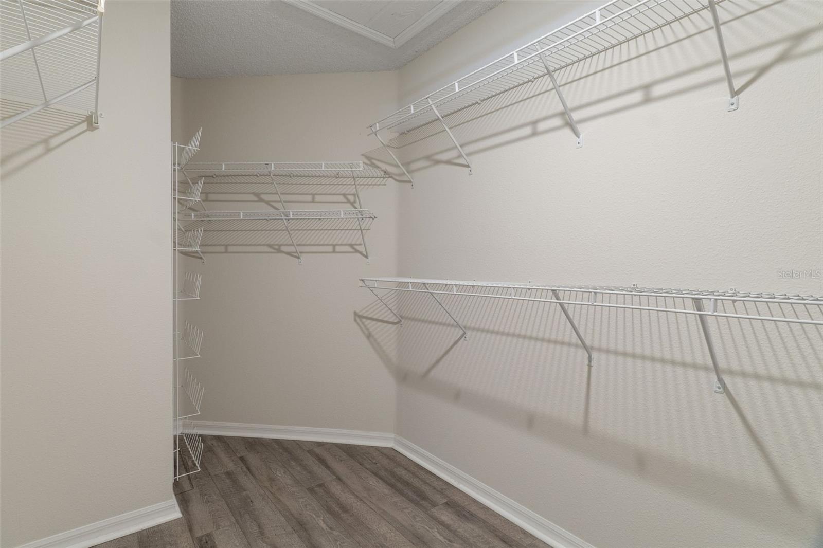 18236 WEBSTER GROVE DR — photo 35
