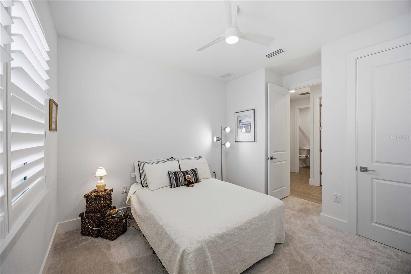 18652 DAYSPRING PL — photo 25