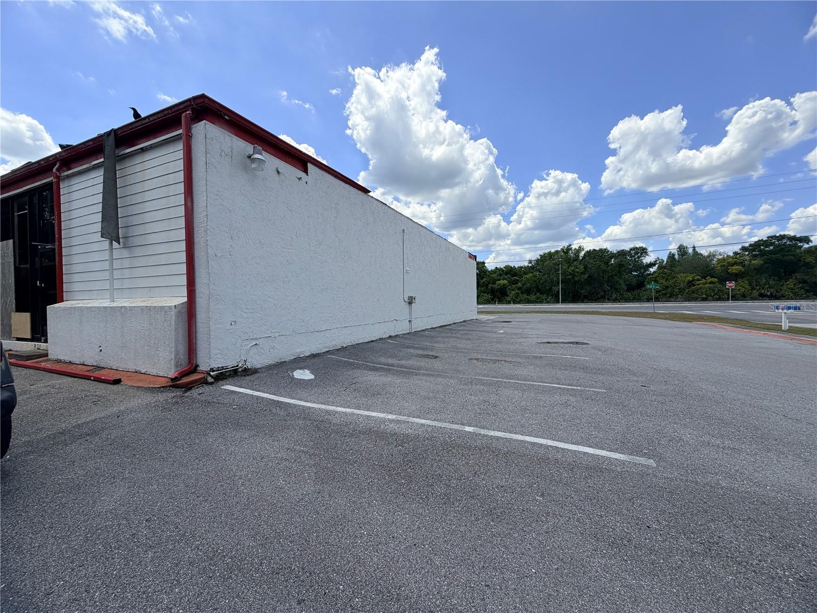 18843 N 41 HWY — photo 6