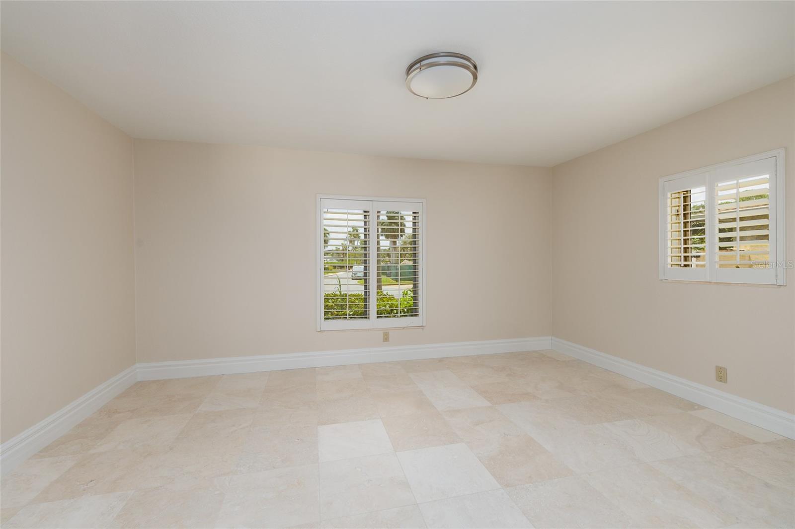 300 BRIGHTWATERS BLVD NE — photo 32