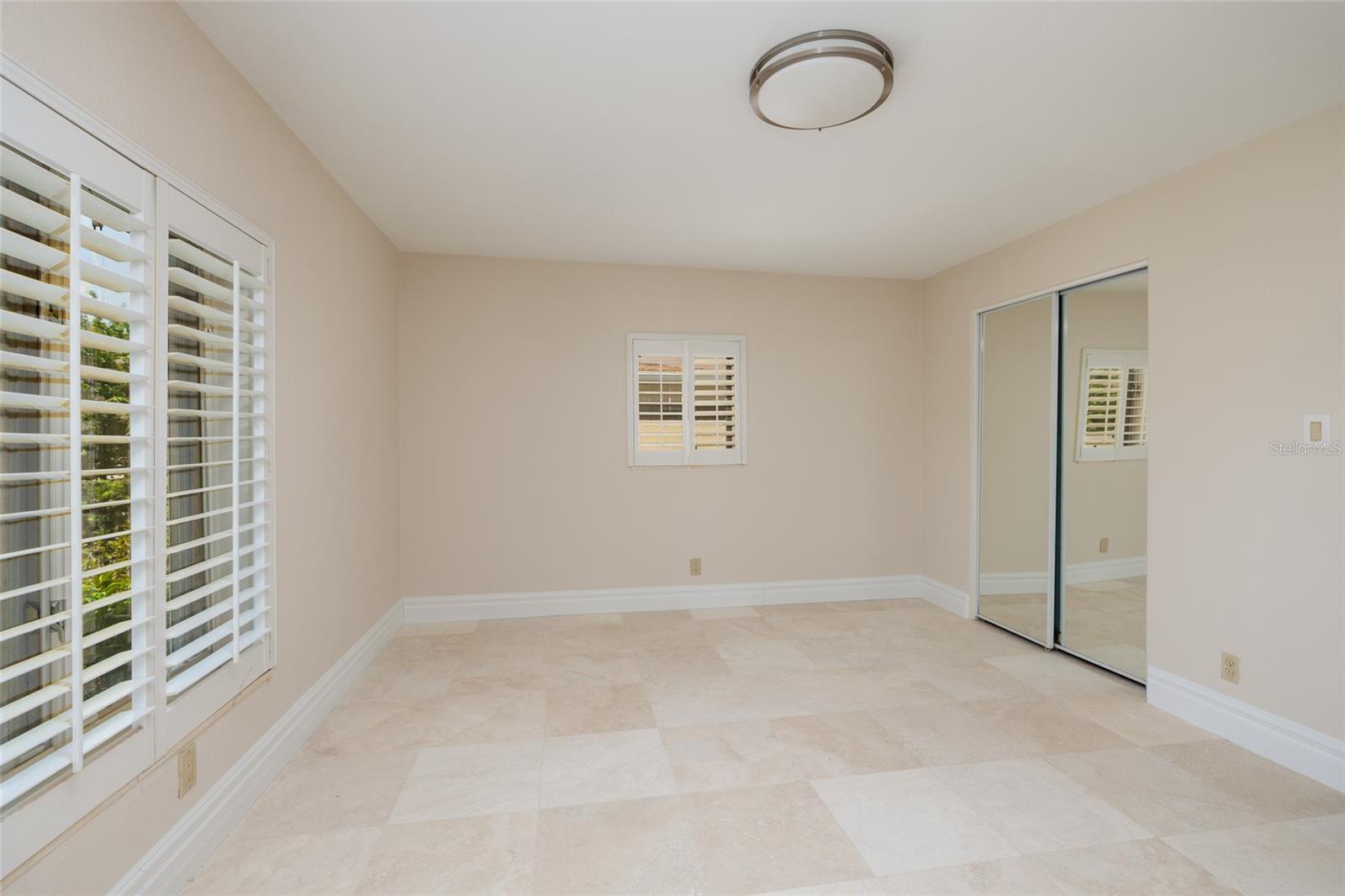 300 BRIGHTWATERS BLVD NE — photo 33