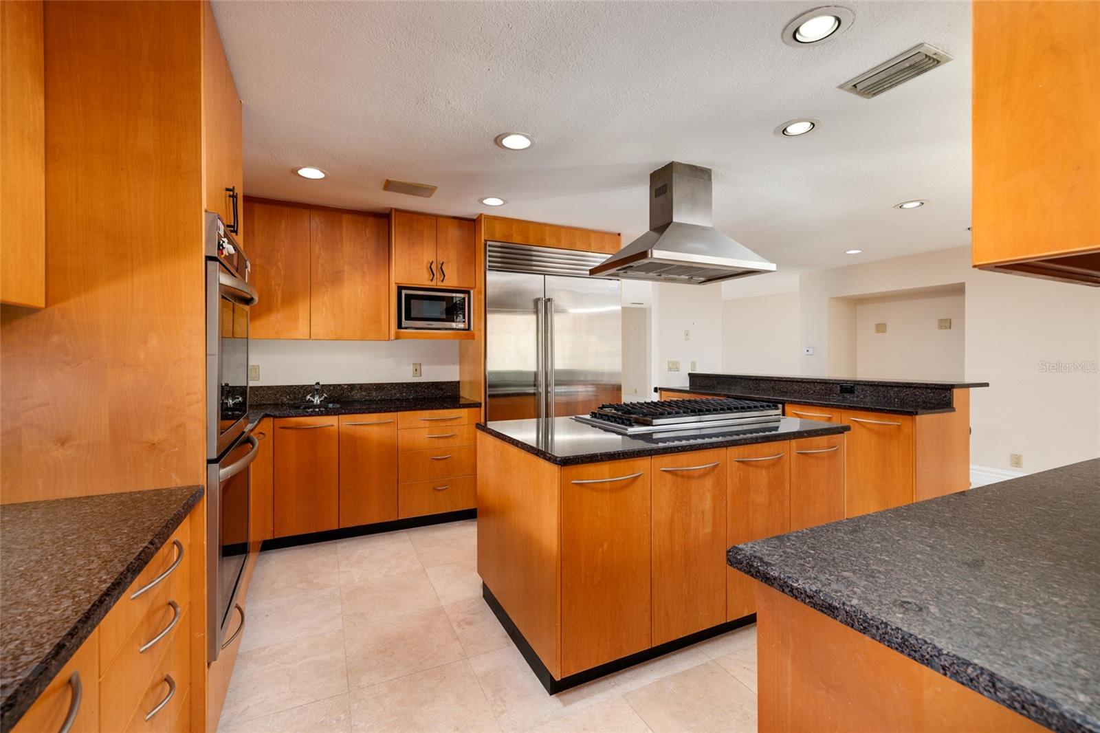 300 BRIGHTWATERS BLVD NE — photo 17