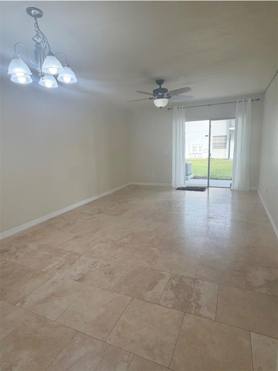 3815 N OAK DR #G71 — photo 7