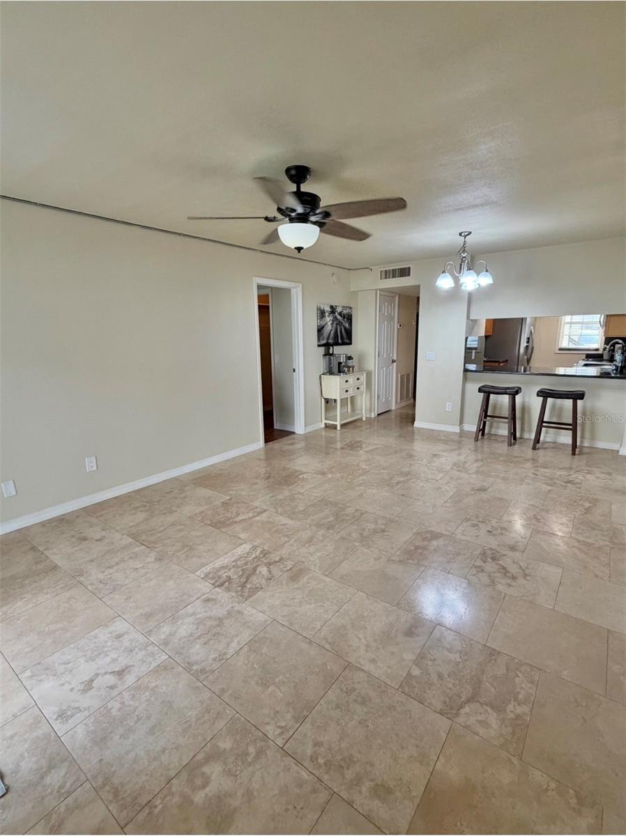 3815 N OAK DR #G71 — photo 5