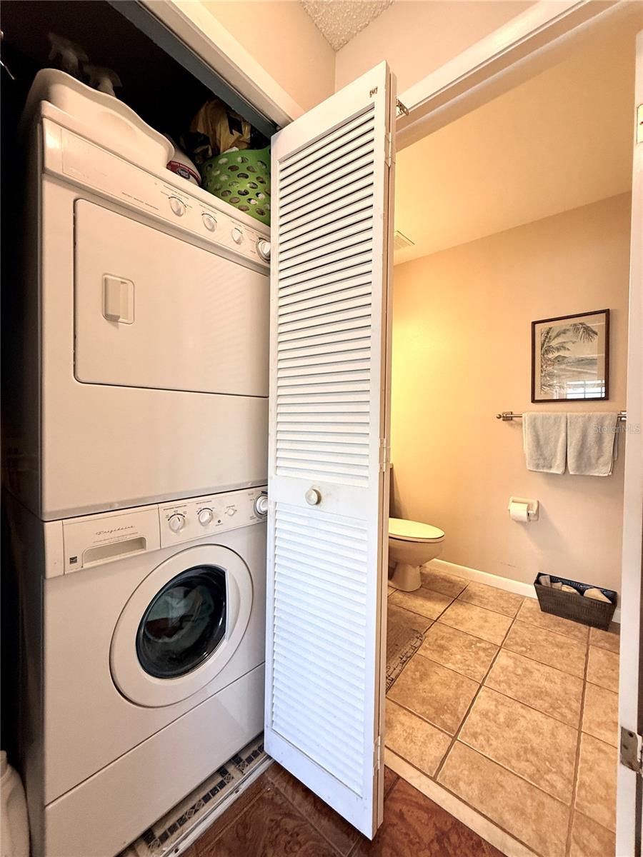 2749 COUNTRYSIDE BLVD #14 — photo 16