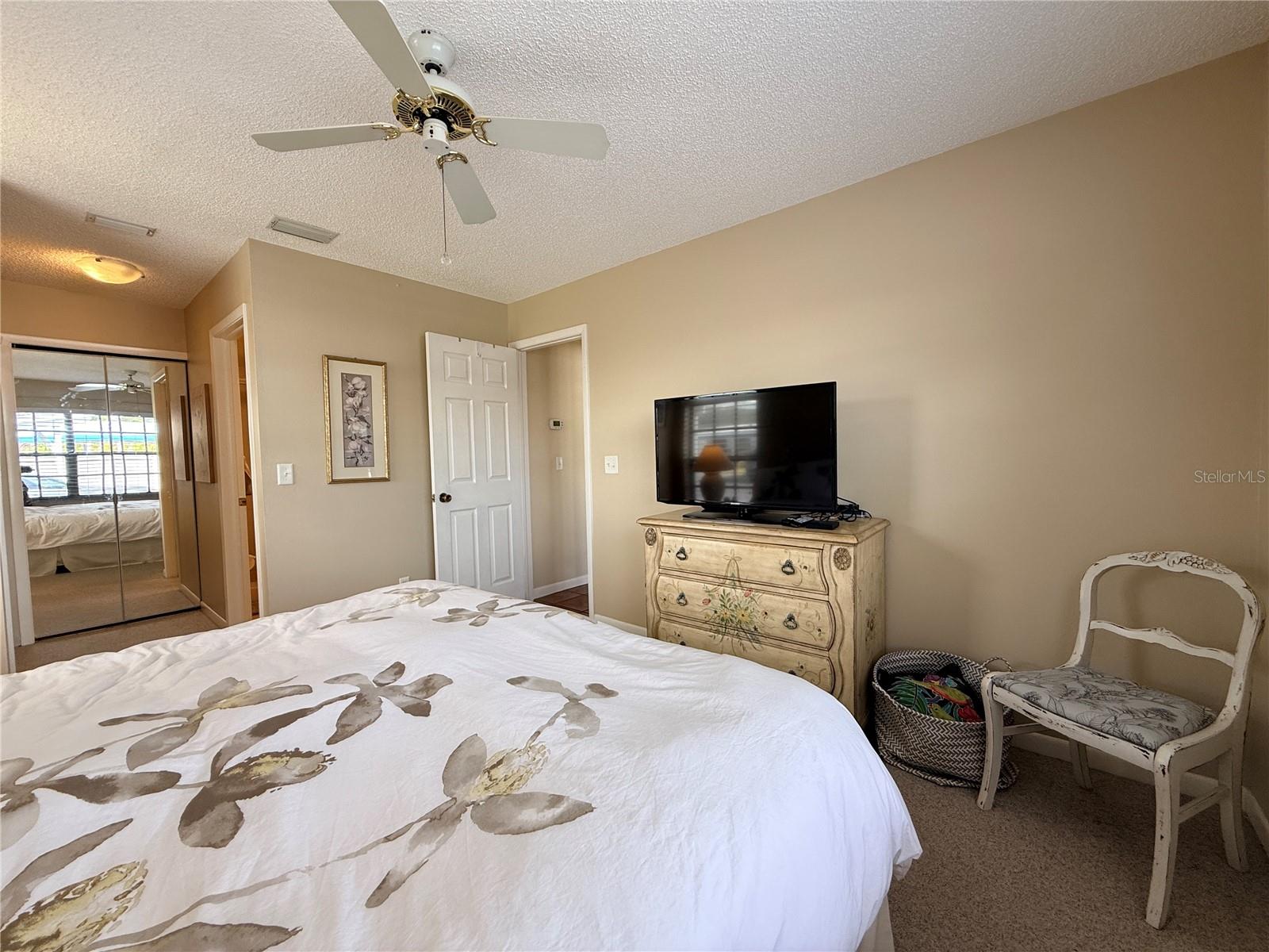 2749 COUNTRYSIDE BLVD #14 — photo 13