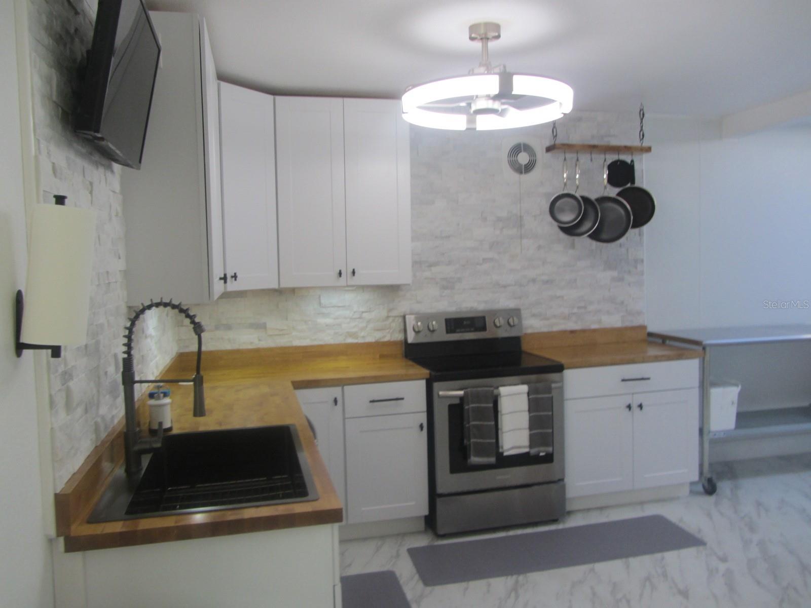 46365 STATE ROAD 64 E — photo 15