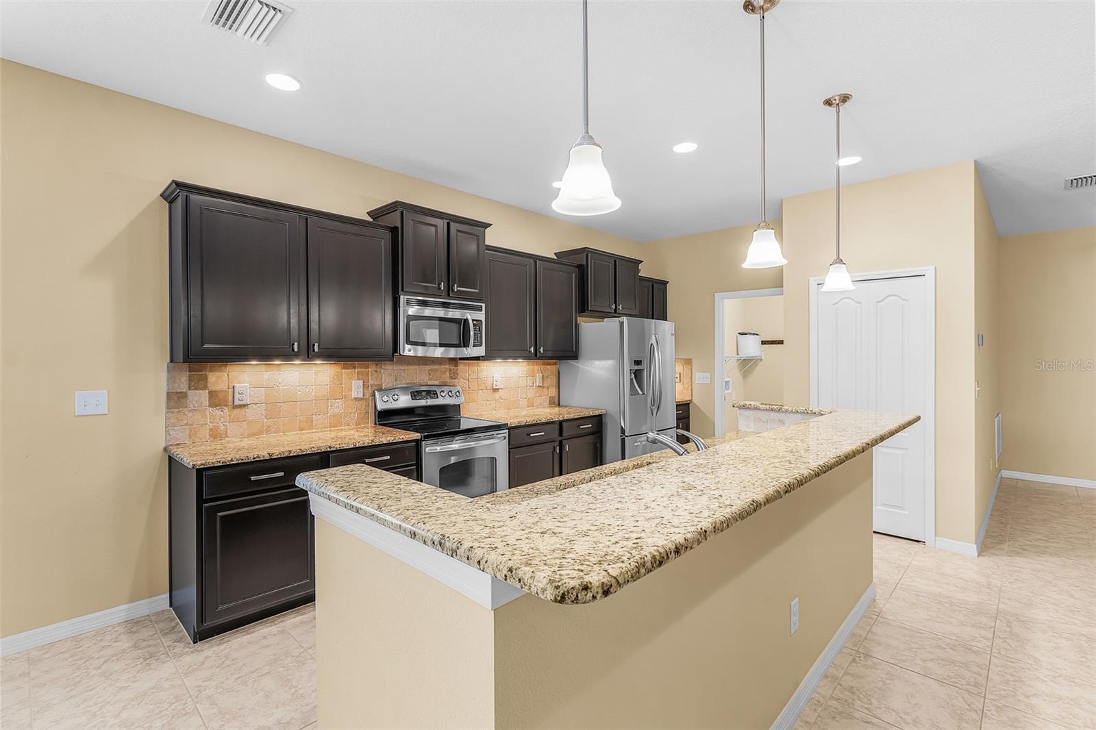 8531 KARPEAL DR — photo 22