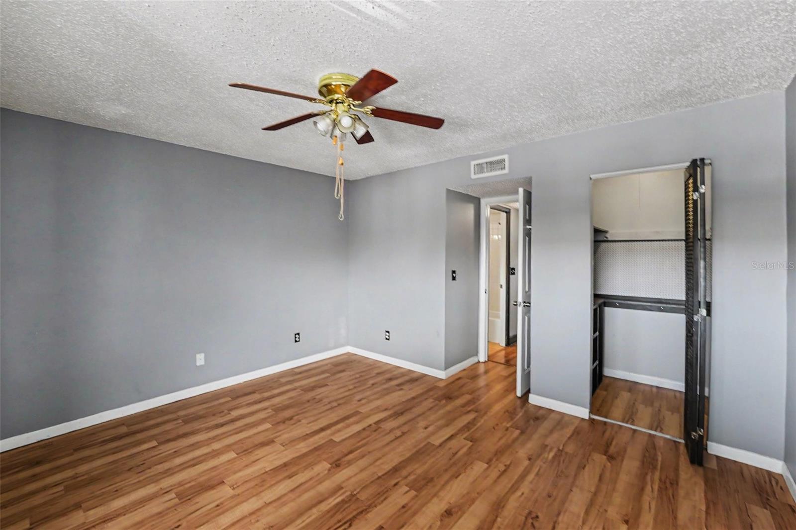 6308 NEWTOWN CIR #C4 — photo 10