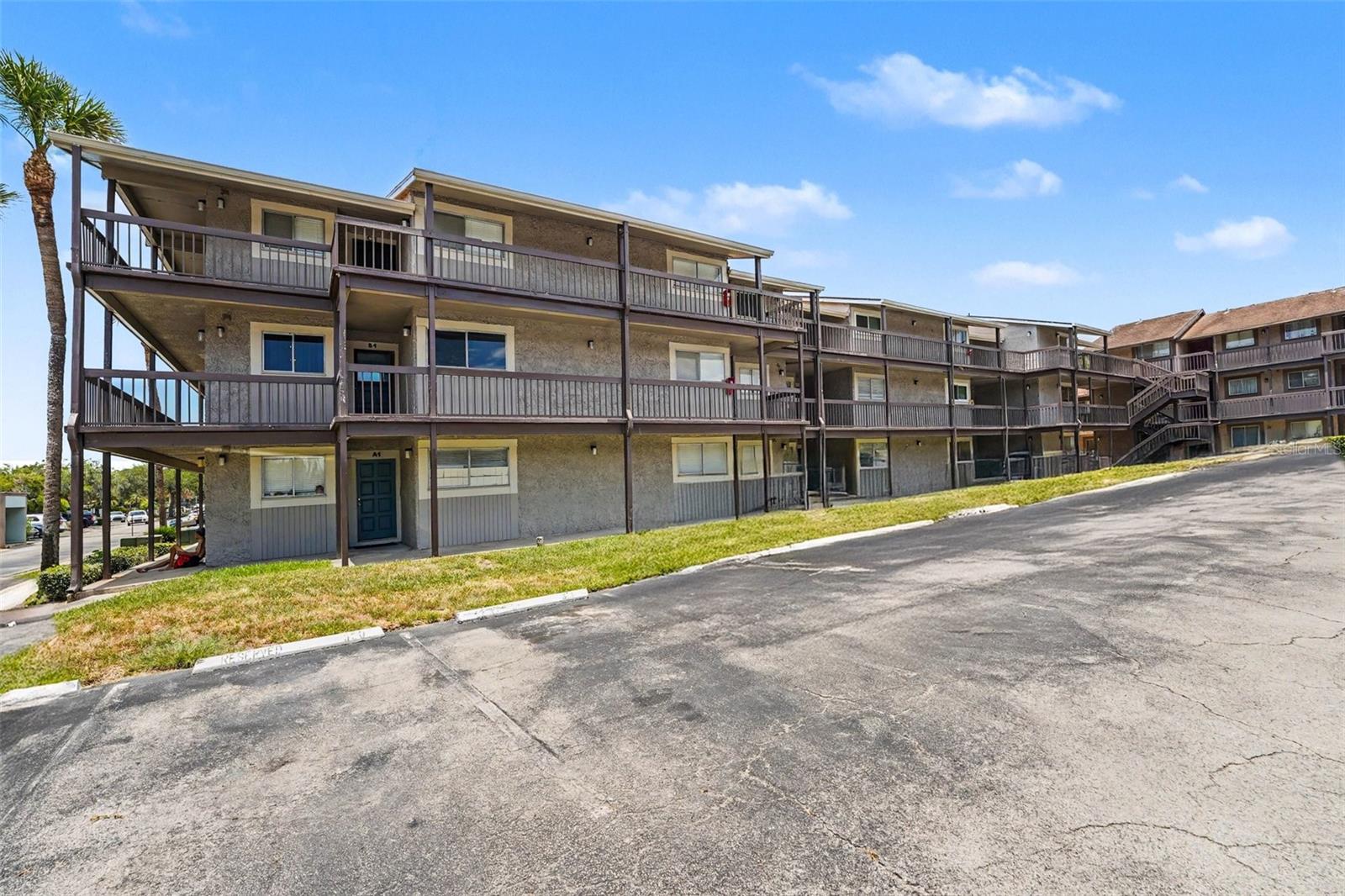 6308 NEWTOWN CIR #C4 — photo 18