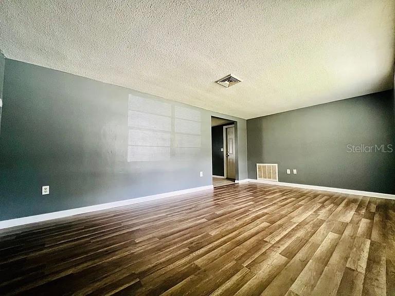 7907 YUCCA DR — photo 6