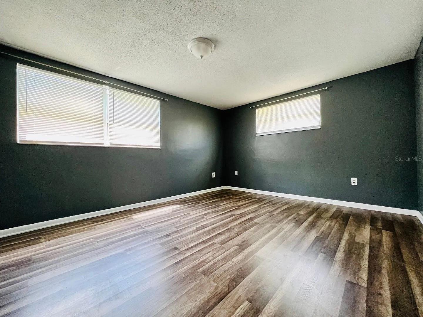 7907 YUCCA DR — photo 10