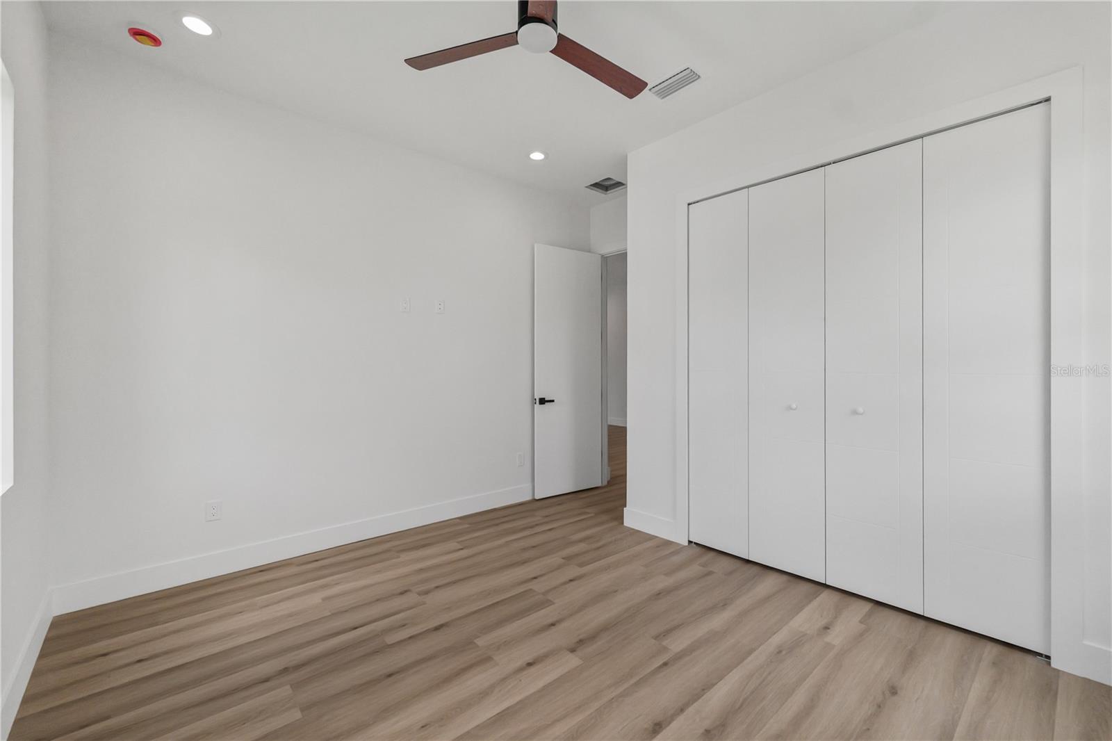 2308 1/2 N ELCOE DR — photo 39