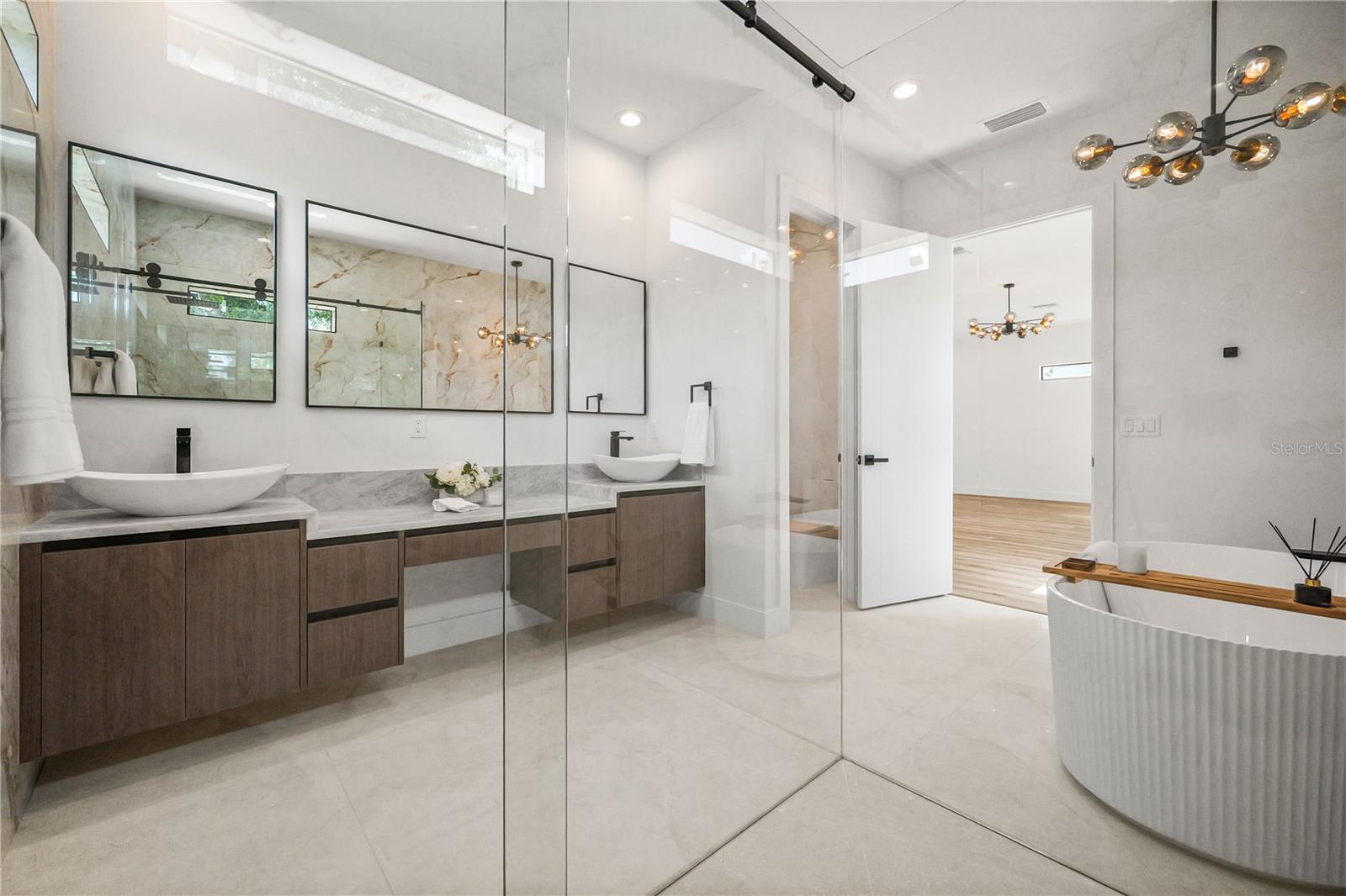 2308 1/2 N ELCOE DR — photo 17