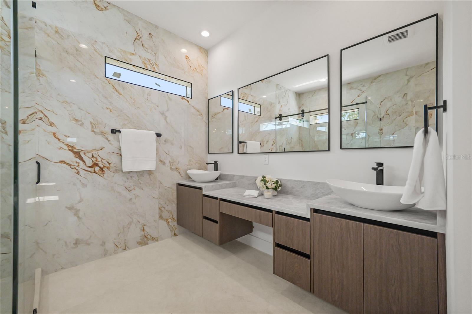 2308 1/2 N ELCOE DR — photo 19