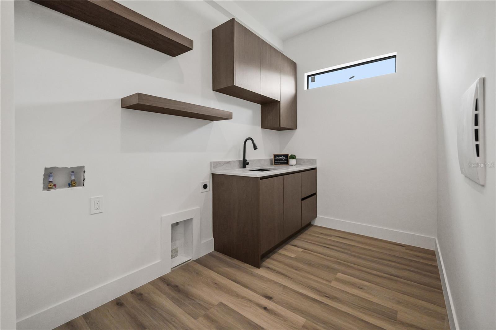 2308 1/2 N ELCOE DR — photo 22