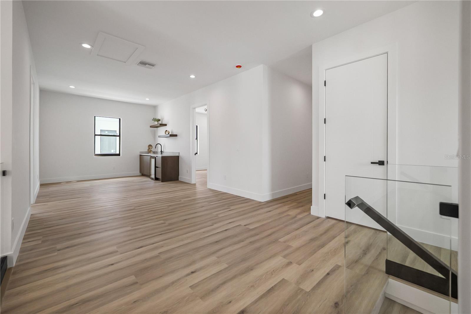 2308 1/2 N ELCOE DR — photo 48