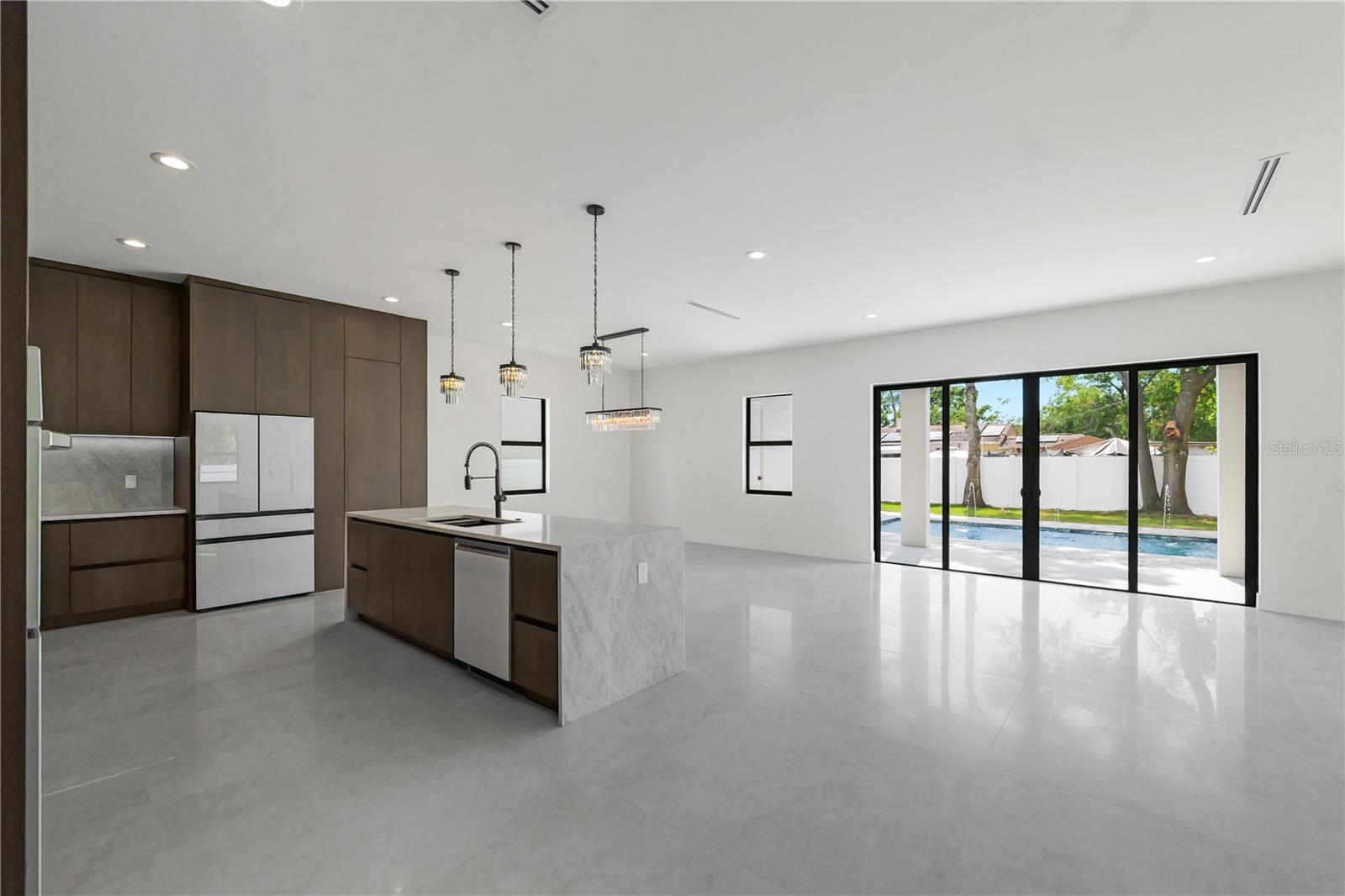2308 1/2 N ELCOE DR — photo 29