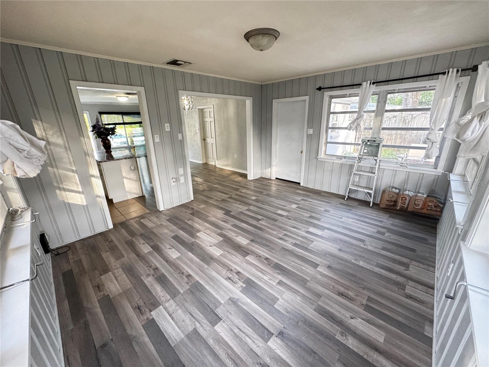 309 BELLE CLAIRE PL — photo 8