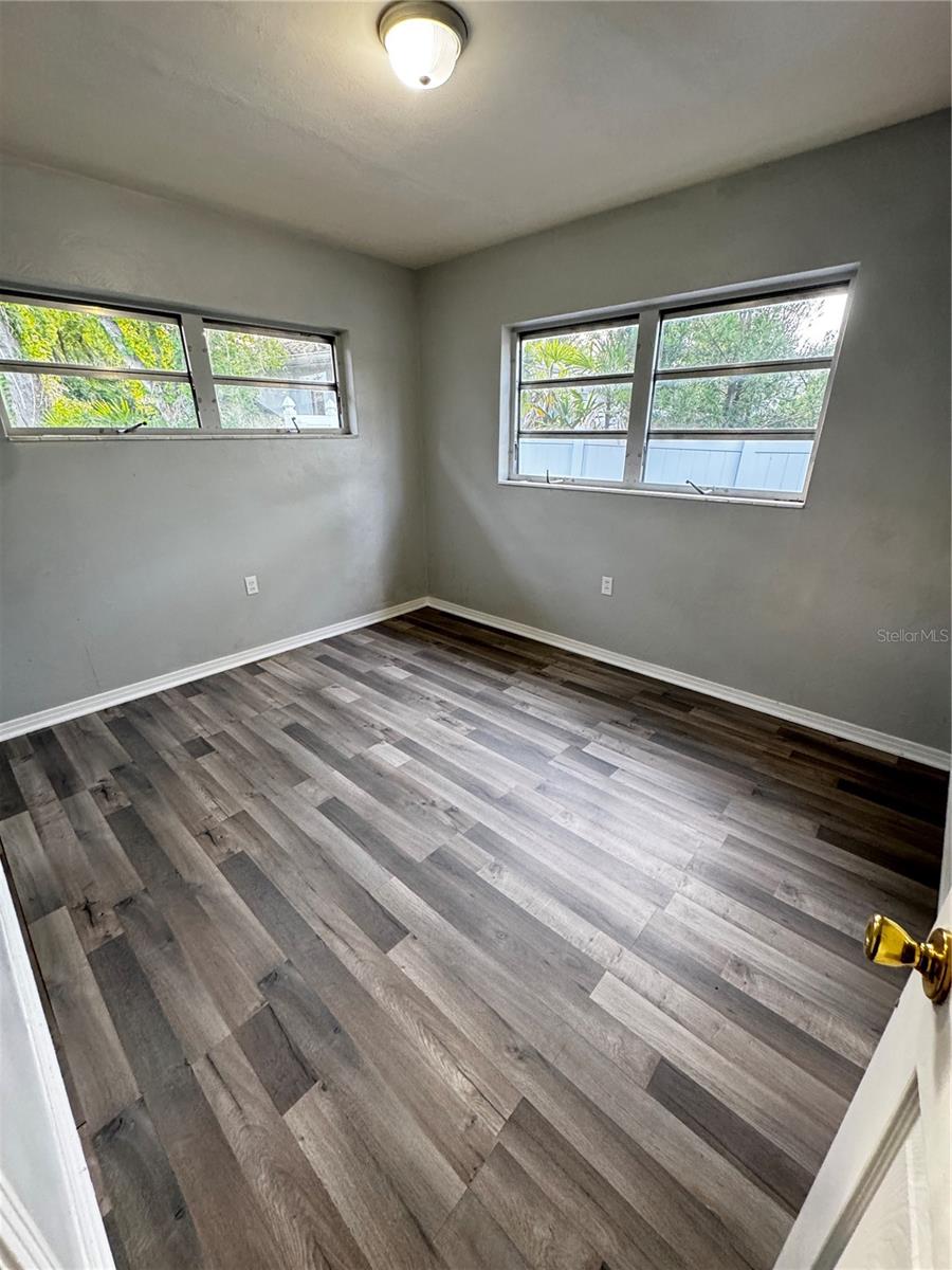 309 BELLE CLAIRE PL — photo 21
