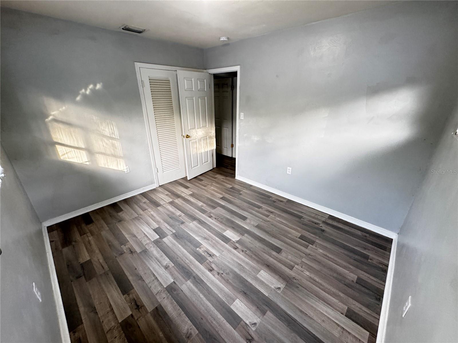 309 BELLE CLAIRE PL — photo 18