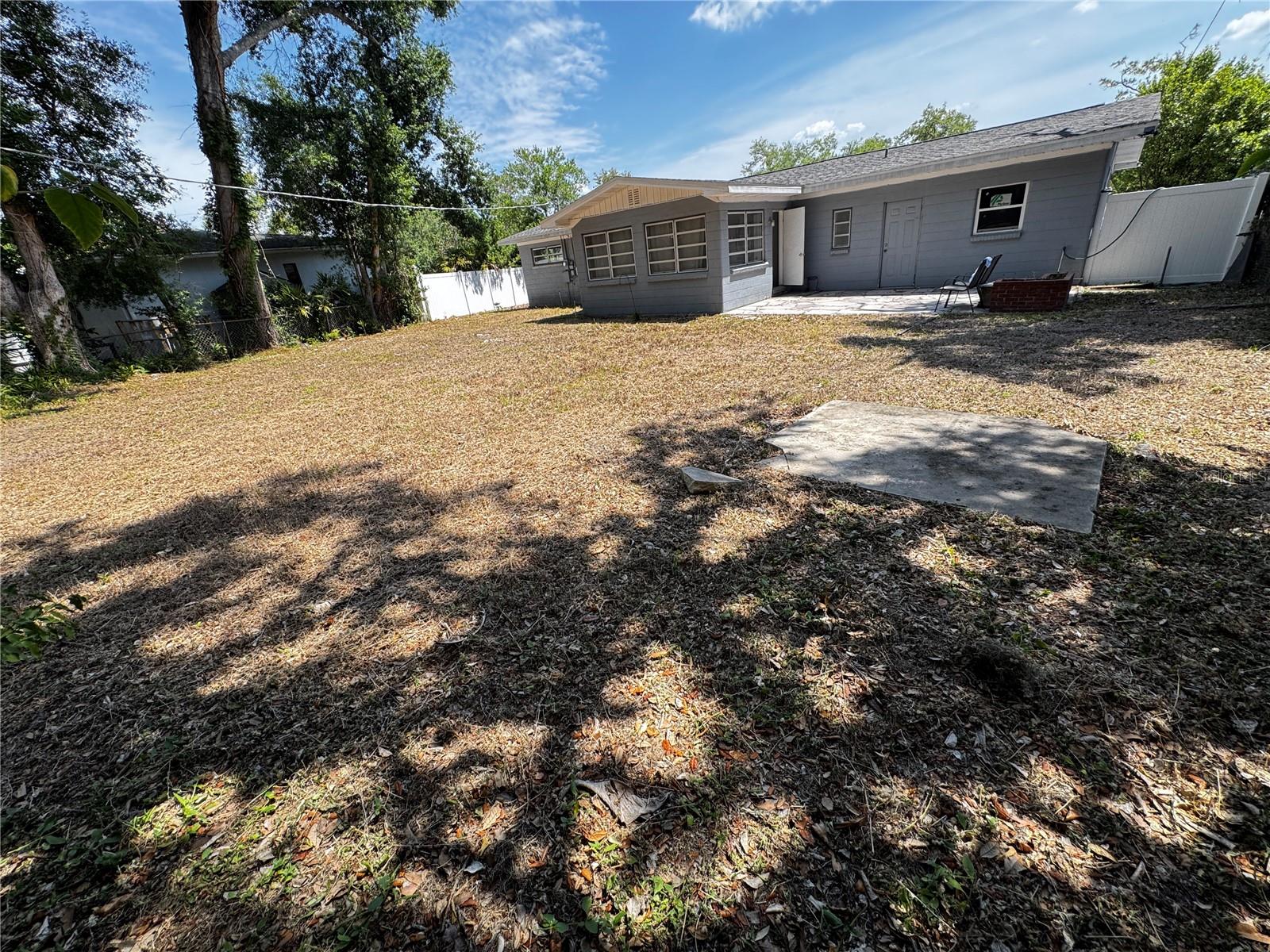 309 BELLE CLAIRE PL — photo 38