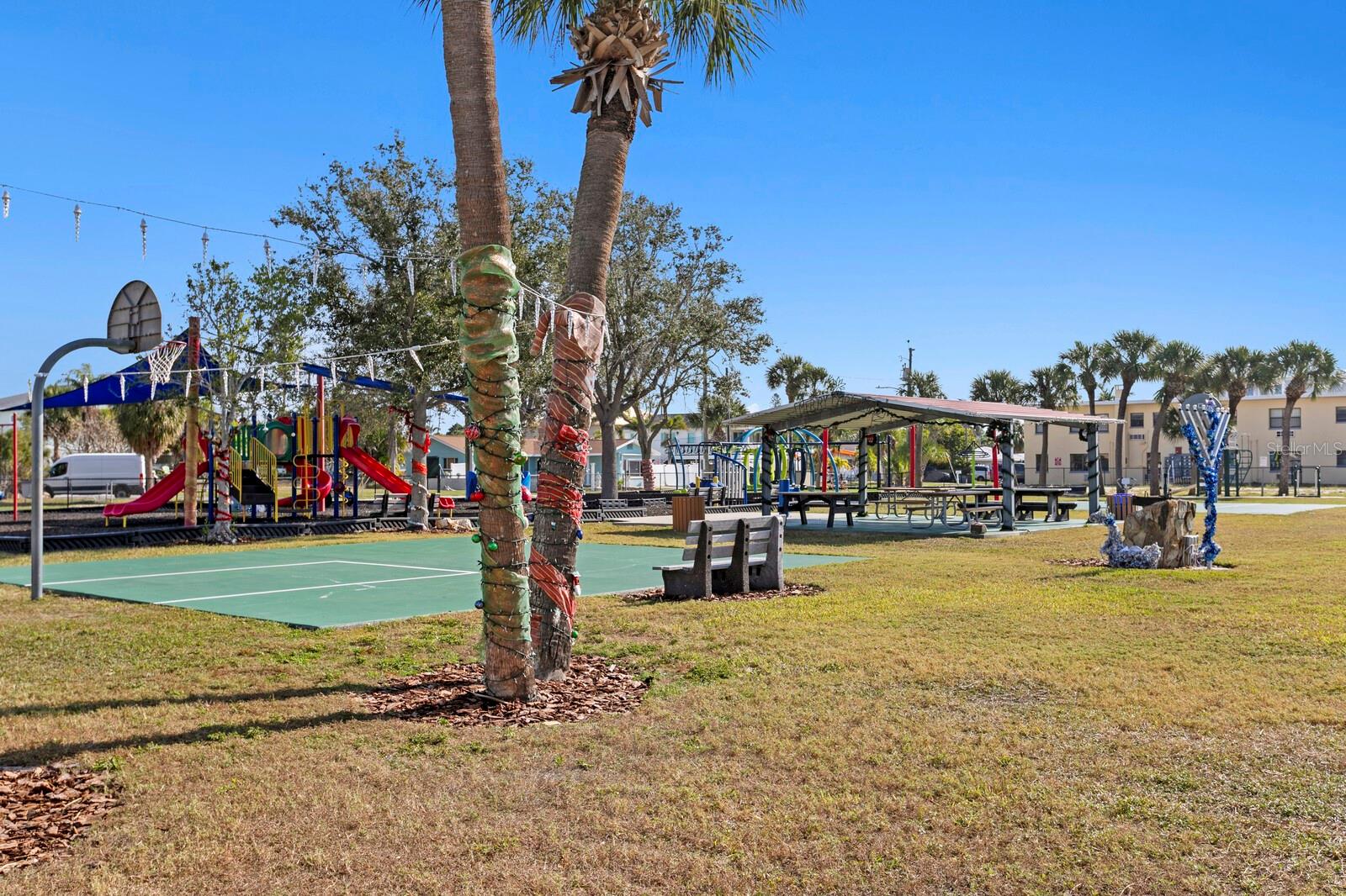 16332 GULF BLVD #3B — photo 88