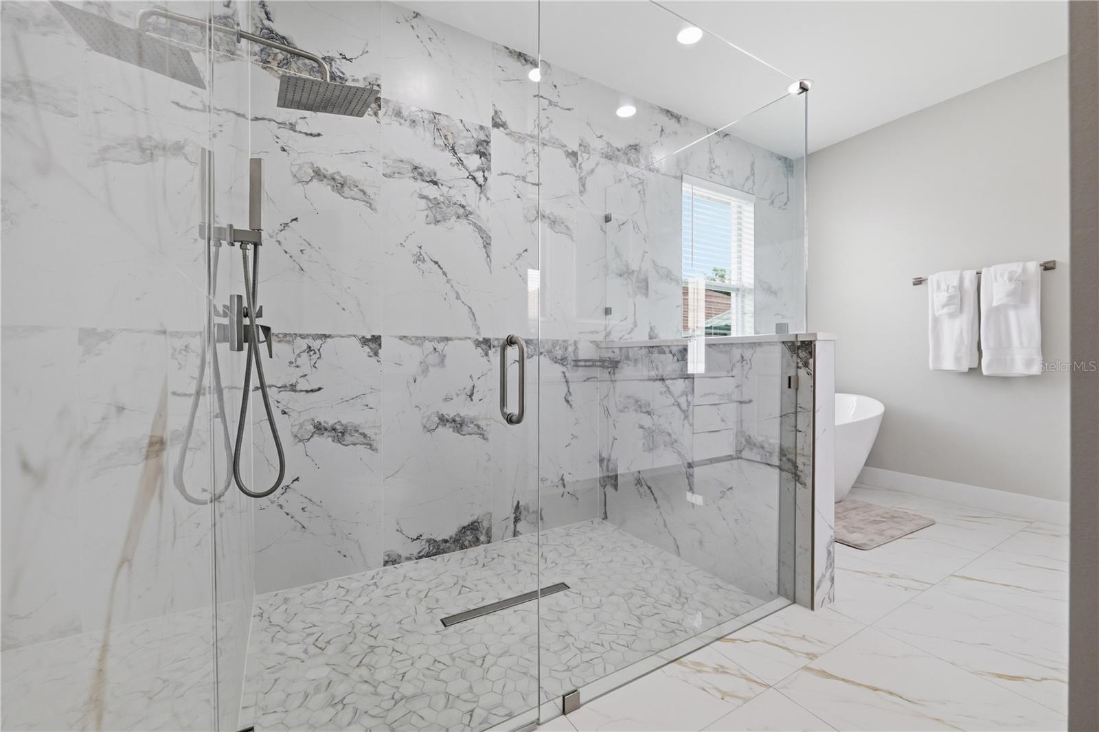 7505 N ROME AVE — photo 31