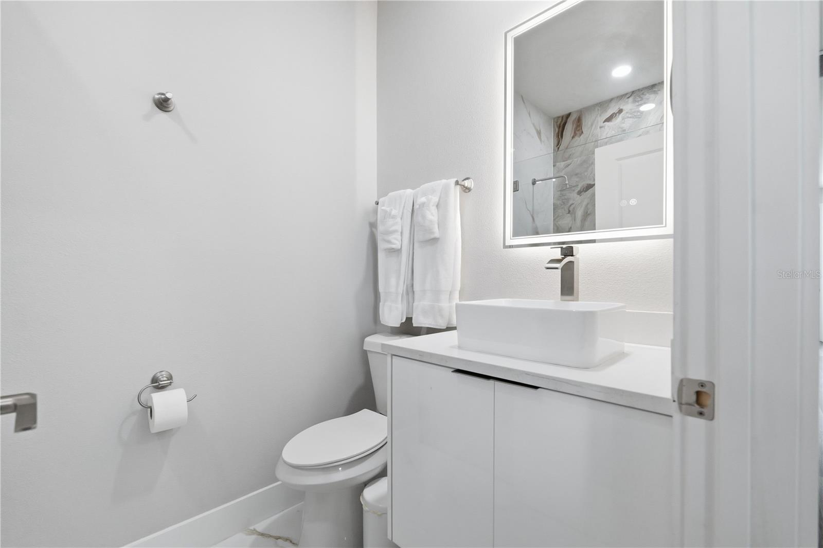 7505 N ROME AVE — photo 38