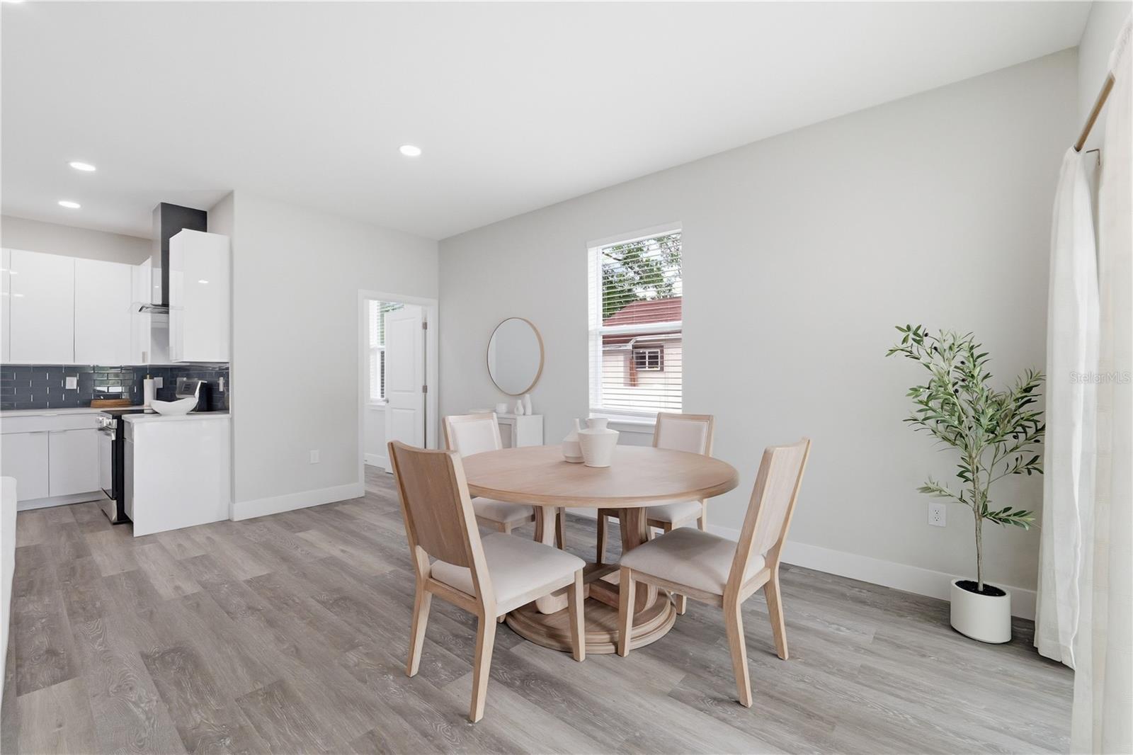 7505 N ROME AVE — photo 22