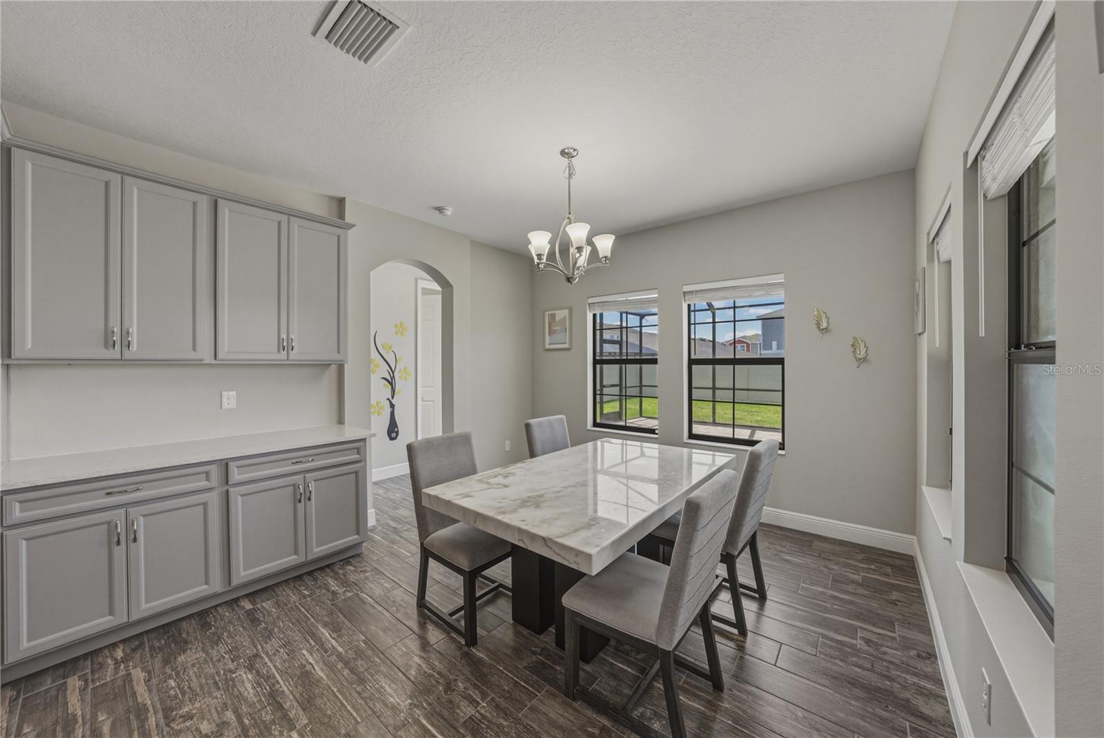 14633 RED CASTLE AVE — photo 21