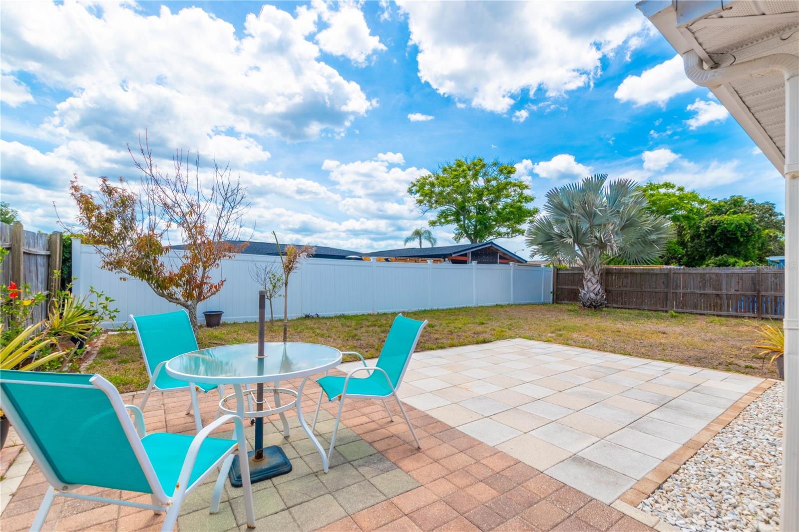 7130 CASTANEA DR — photo 21