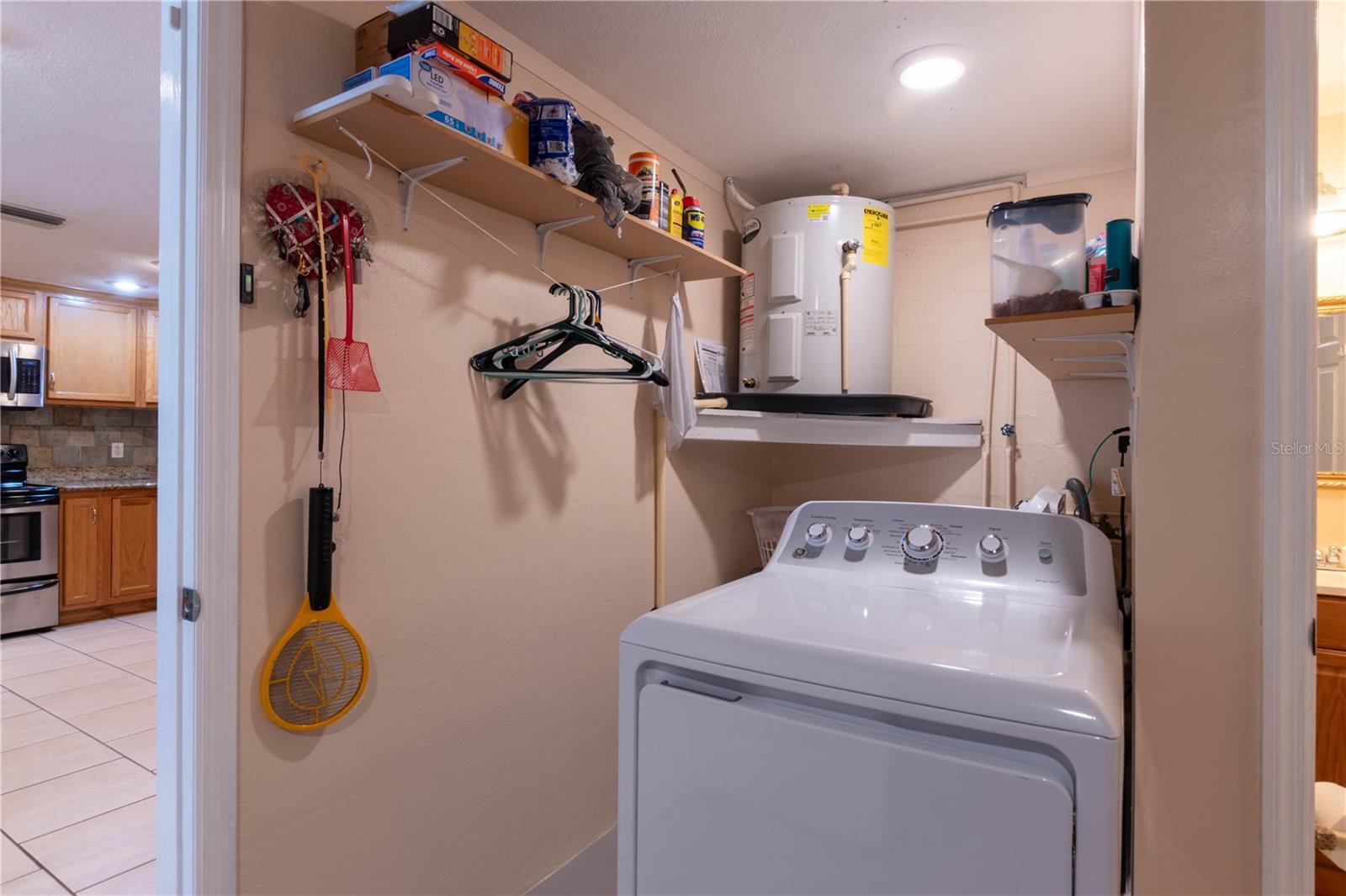 7130 CASTANEA DR — photo 15