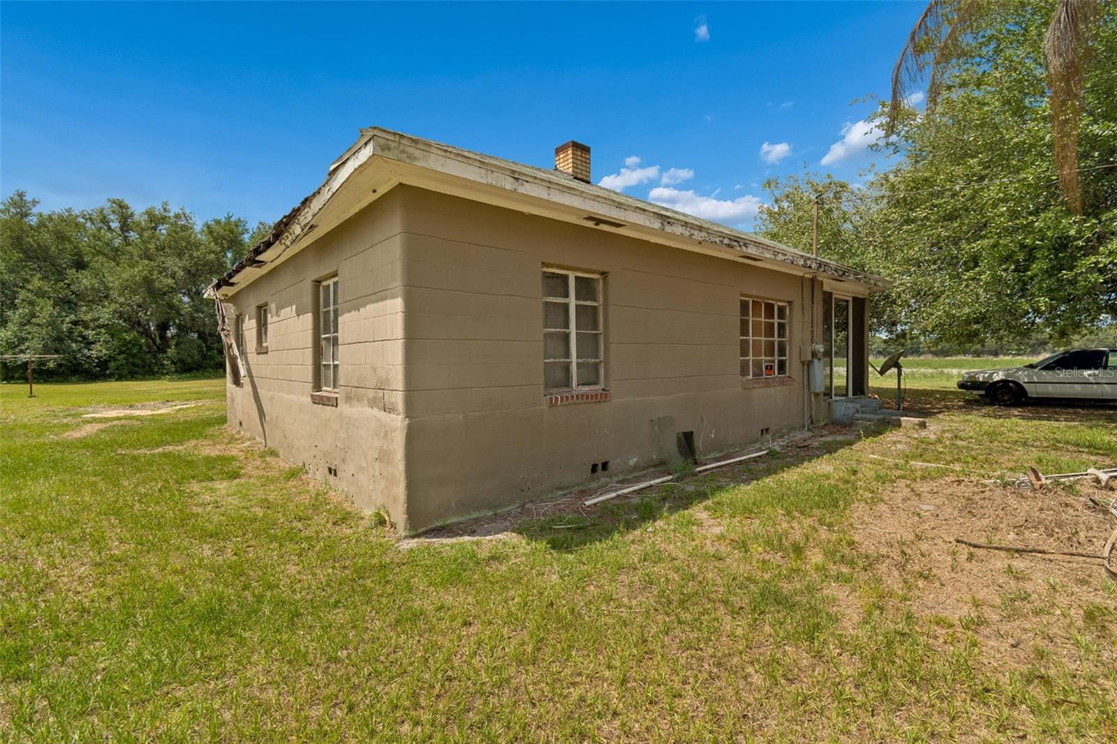 2413 ED BROWN LN — photo 15