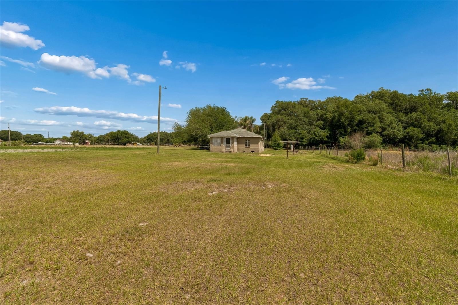 2413 ED BROWN LN — photo 30