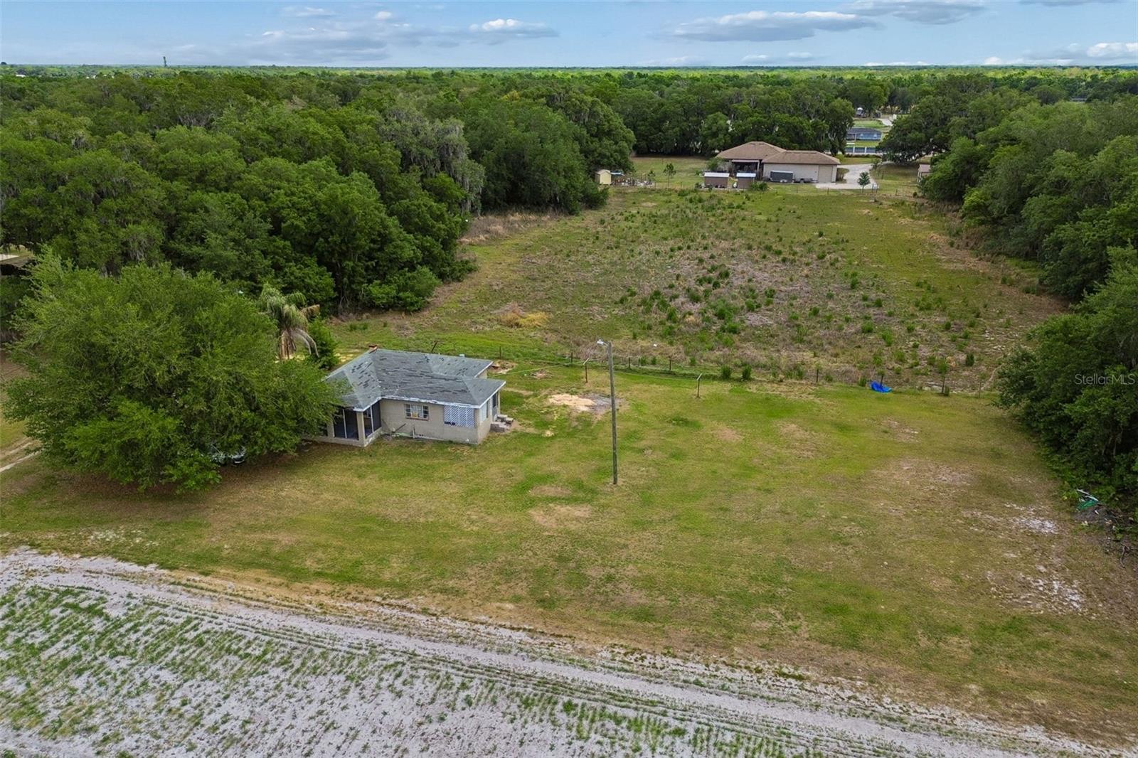 2413 ED BROWN LN — photo 24