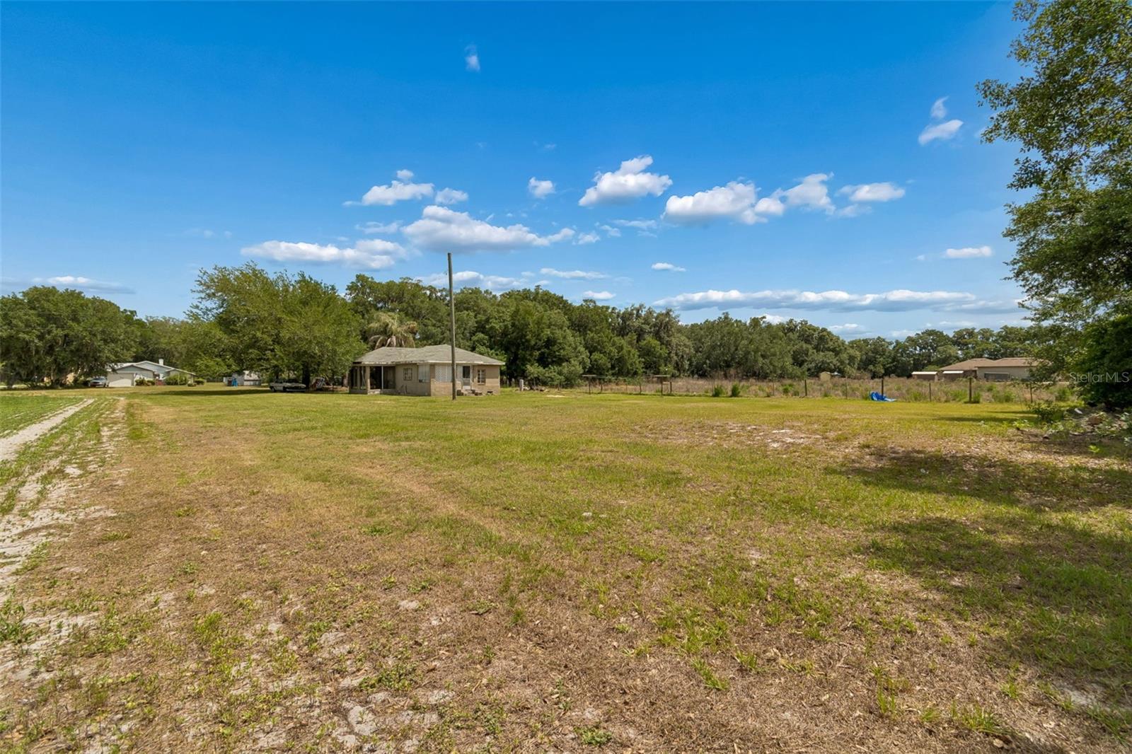 2413 ED BROWN LN — photo 29