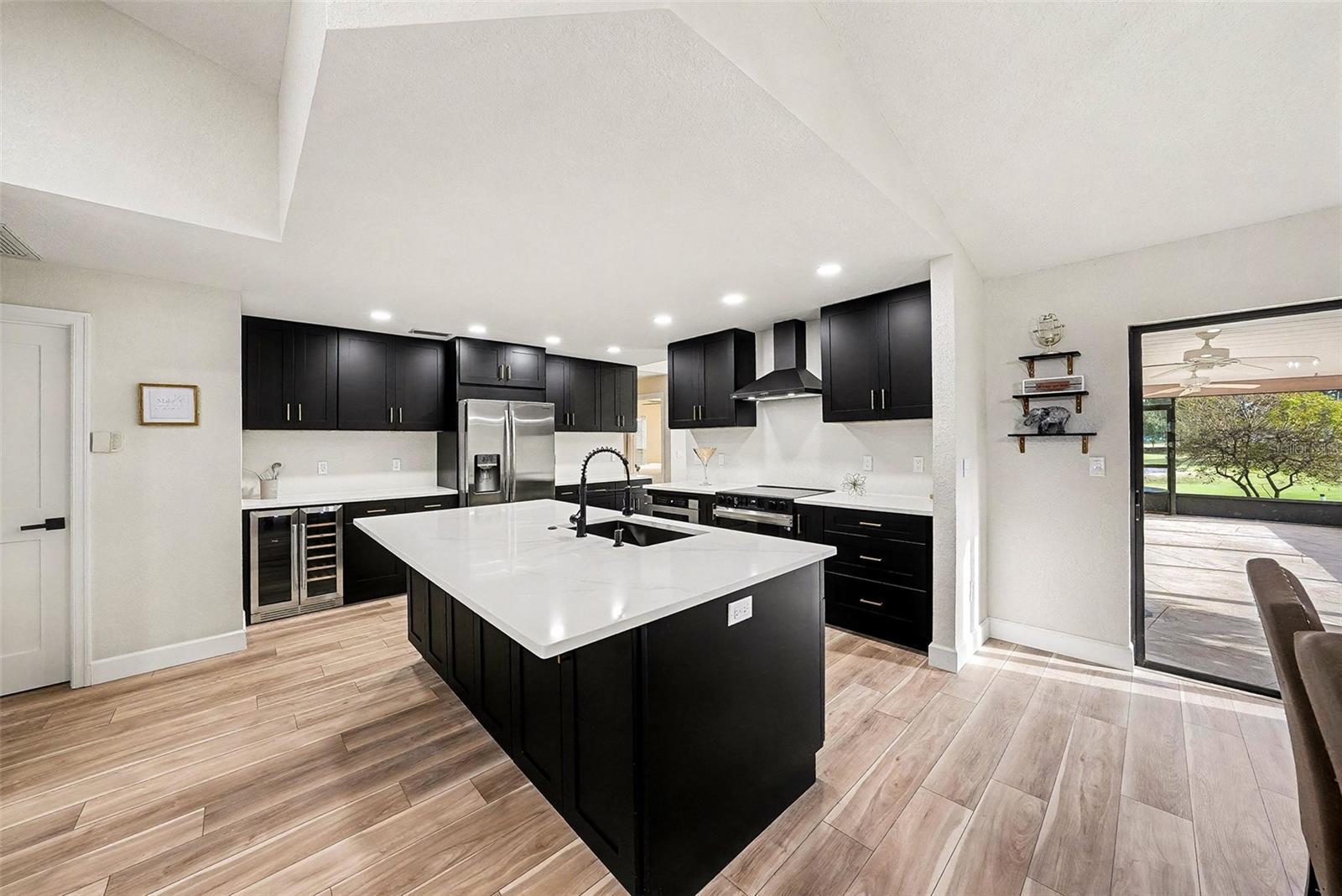 11325 GLENMONT DR — photo 8