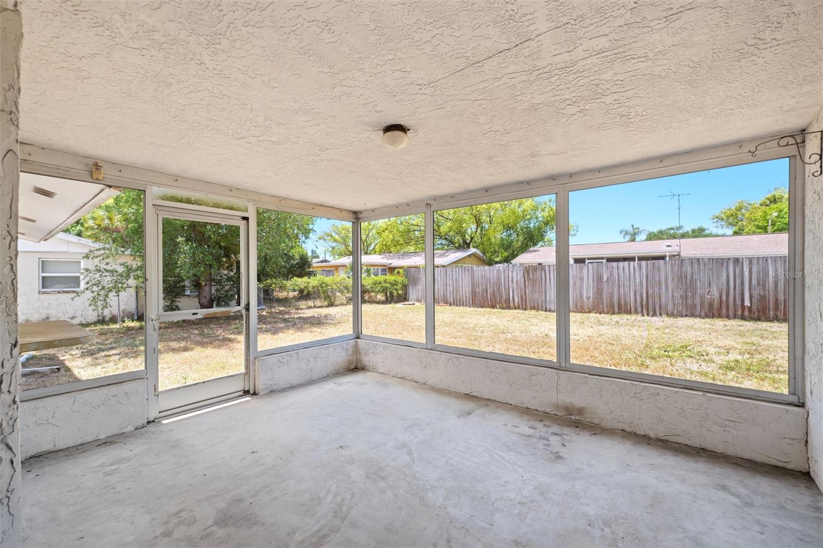 8739 LIDO LN — photo 23