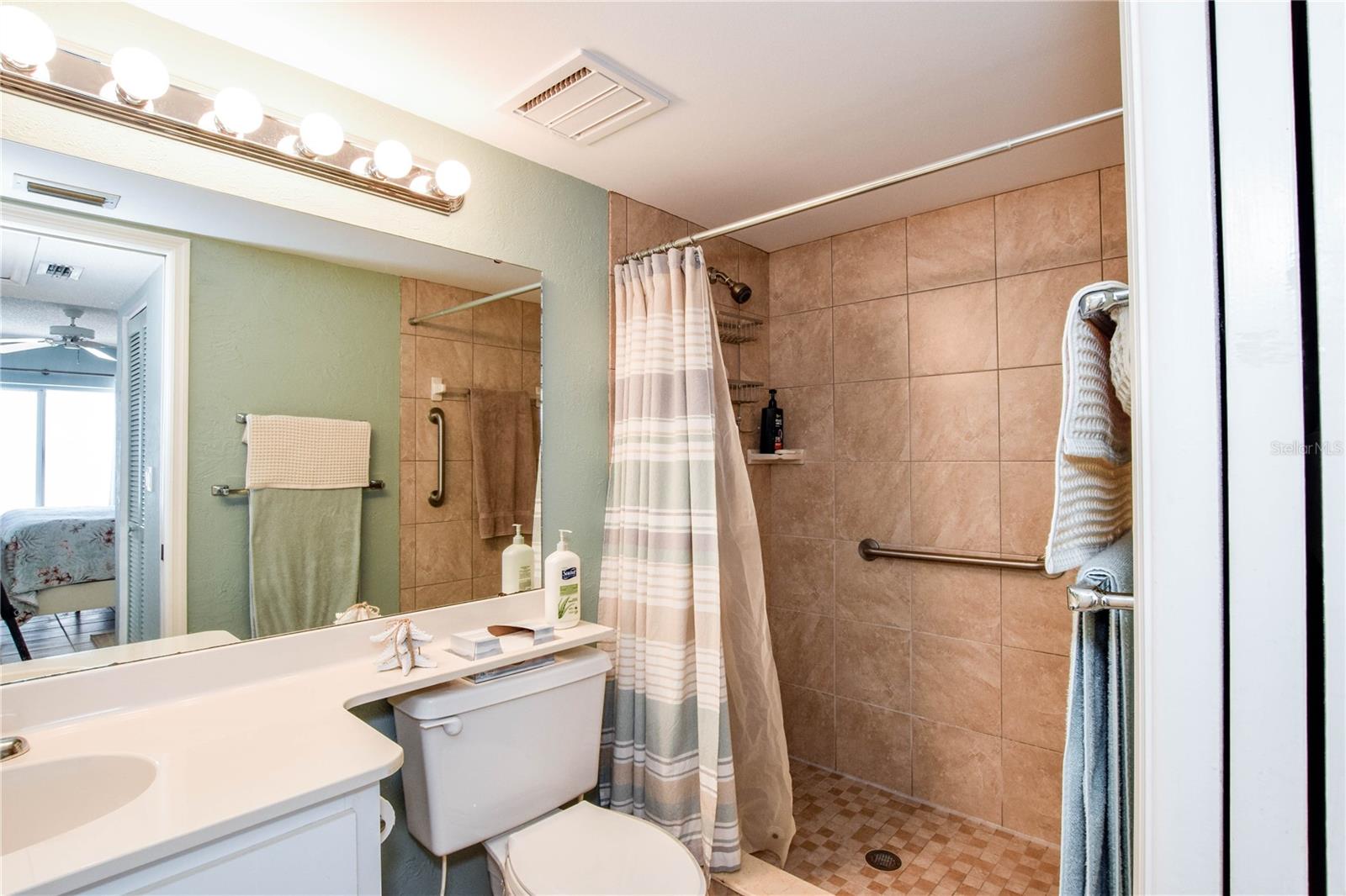 418 WEXFORD CIR #125 — photo 21