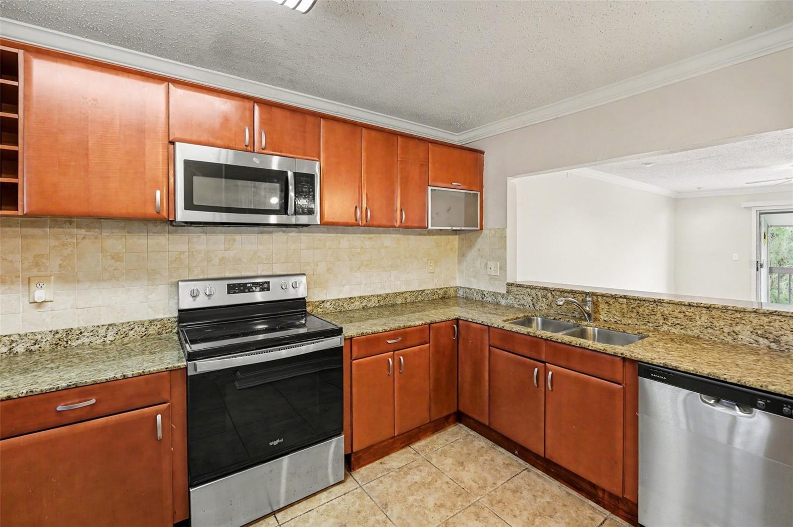 6334 NEWTOWN CIR #34B3 — photo 6