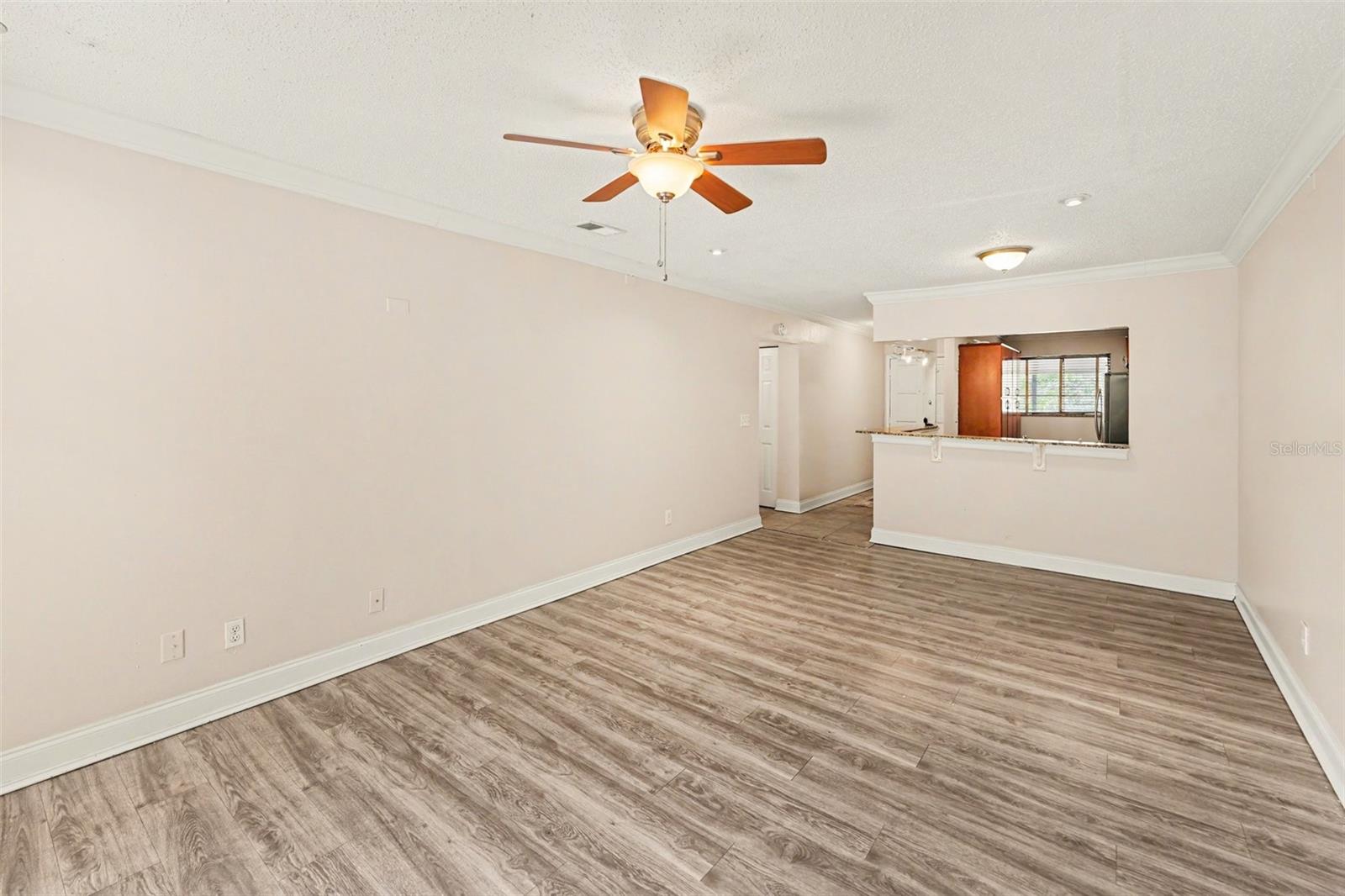6334 NEWTOWN CIR #34B3 — photo 3