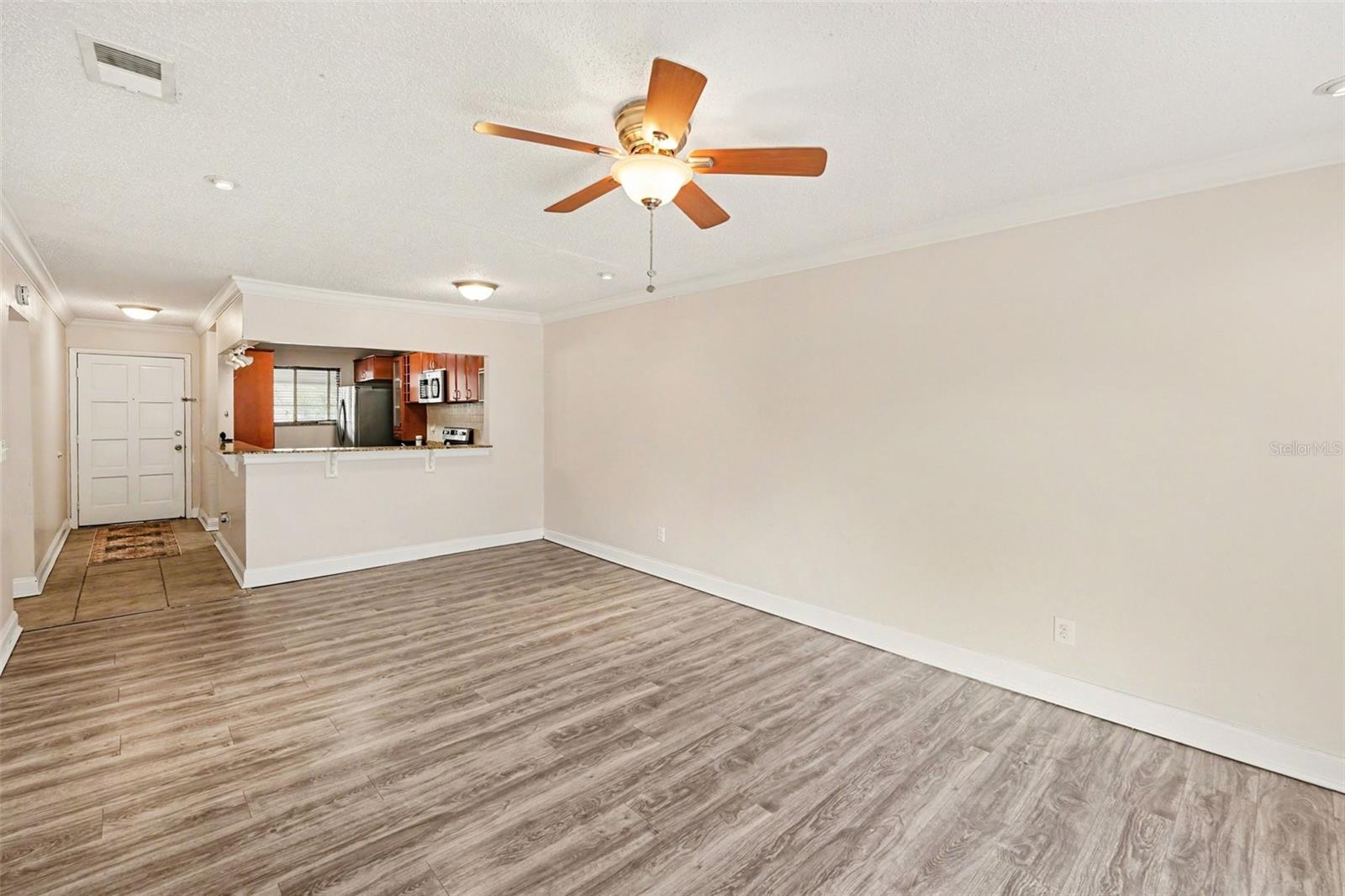 6334 NEWTOWN CIR #34B3 — photo 4