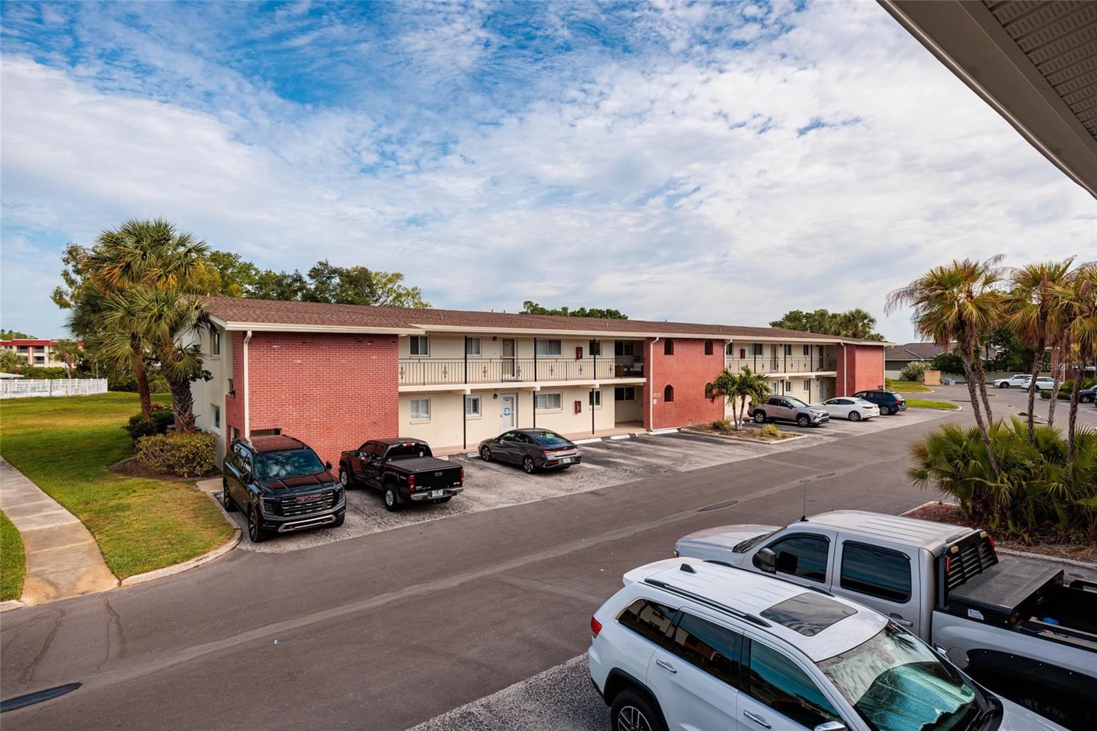 4550 OVERLOOK DR NE #154 — photo 4