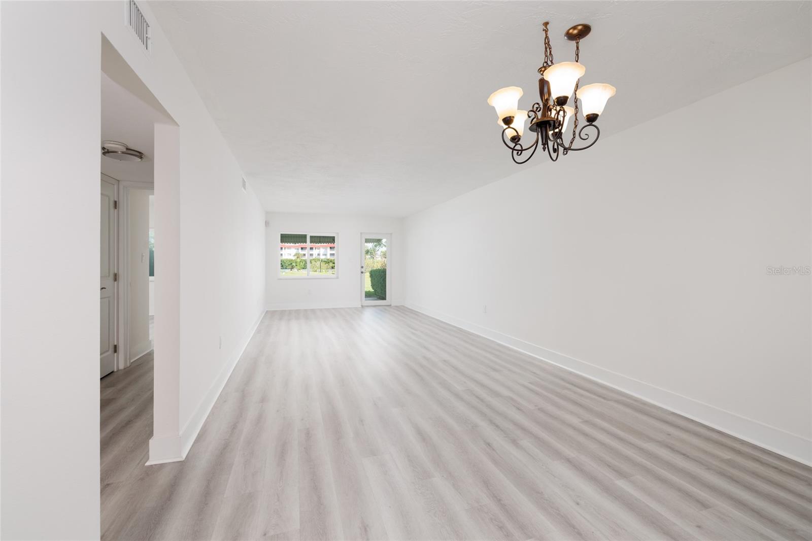 4550 OVERLOOK DR NE #154 — photo 13