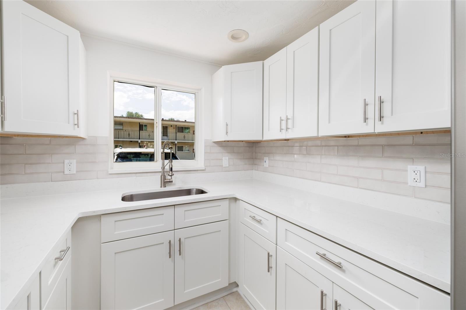 4550 OVERLOOK DR NE #154 — photo 18