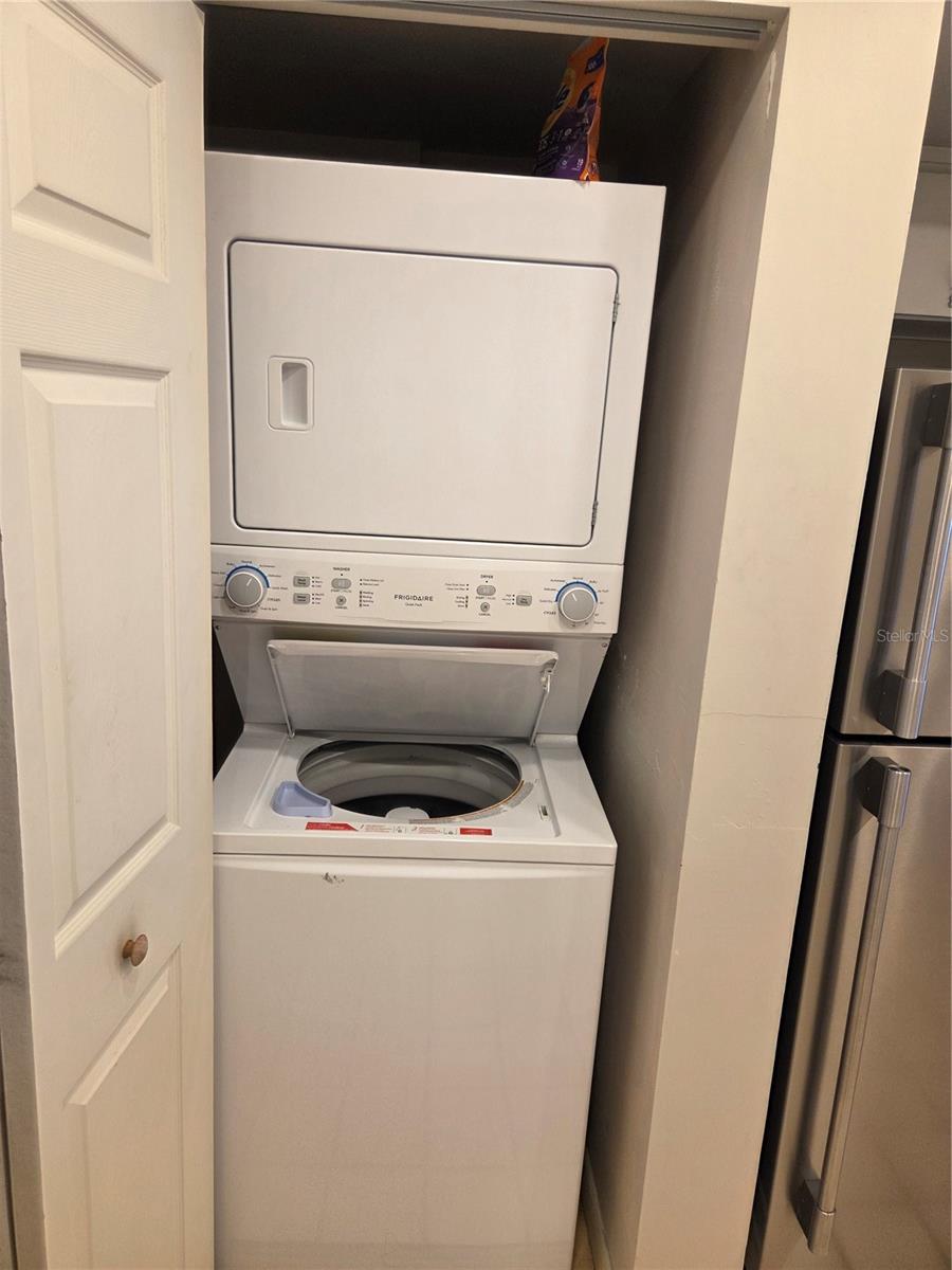 650 ISLAND WAY #202 — photo 25